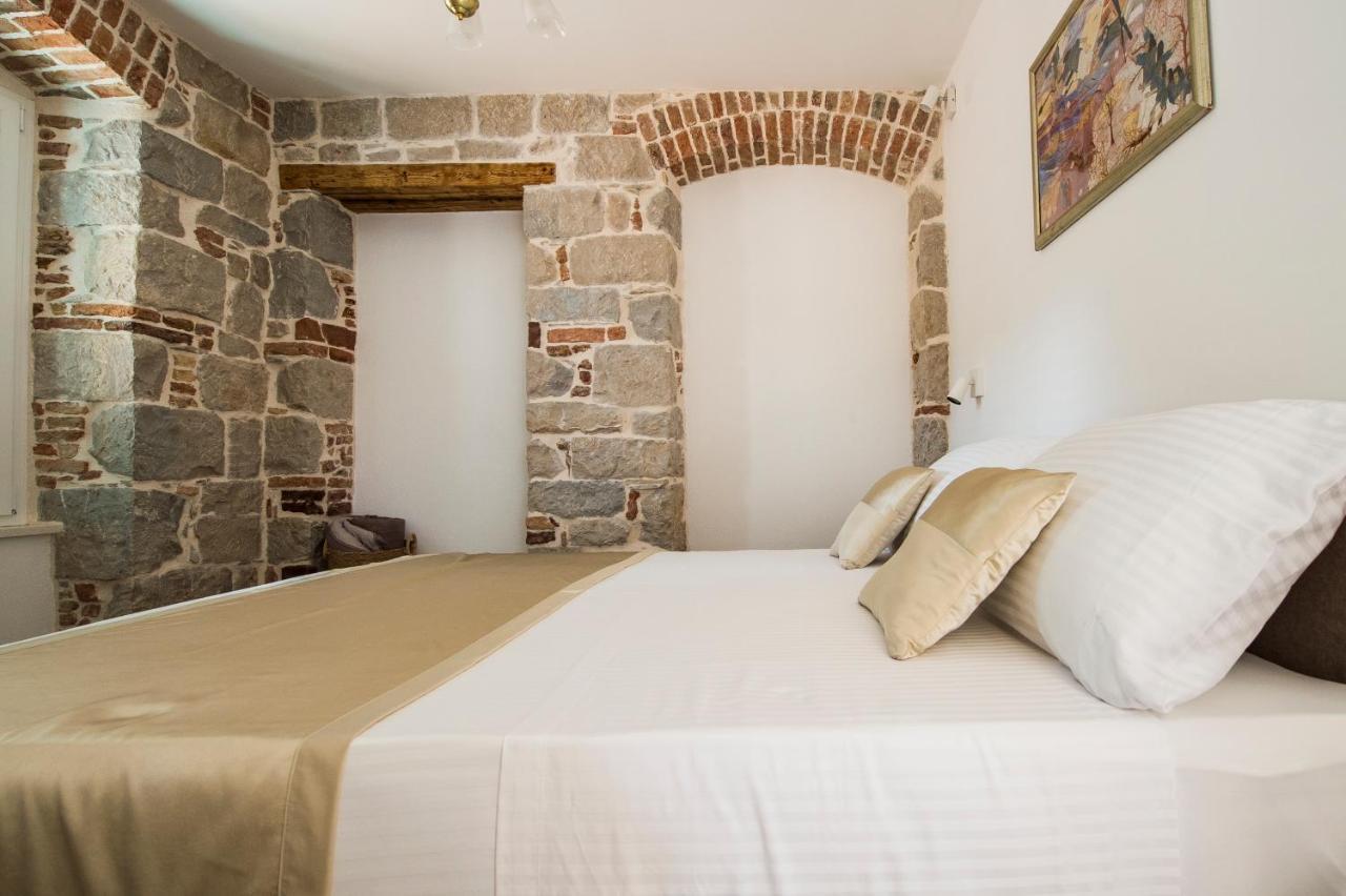 Memento Apartment - In The Heart Of Old Town Split Bagian luar foto